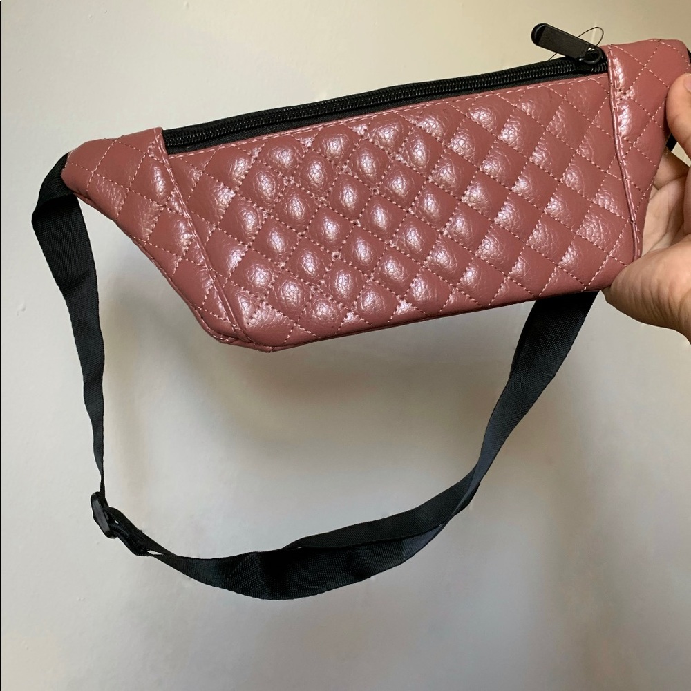 Fannypack